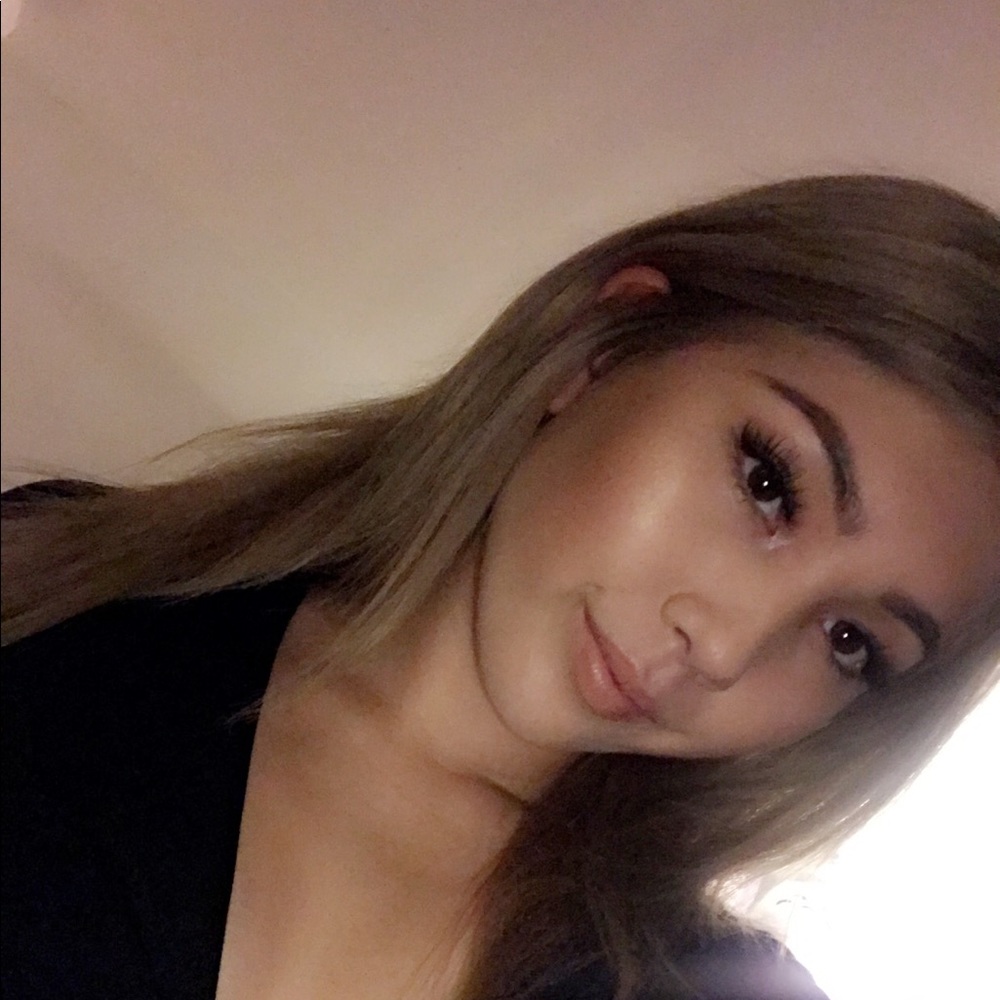 Meet your Posher, Jacqueline